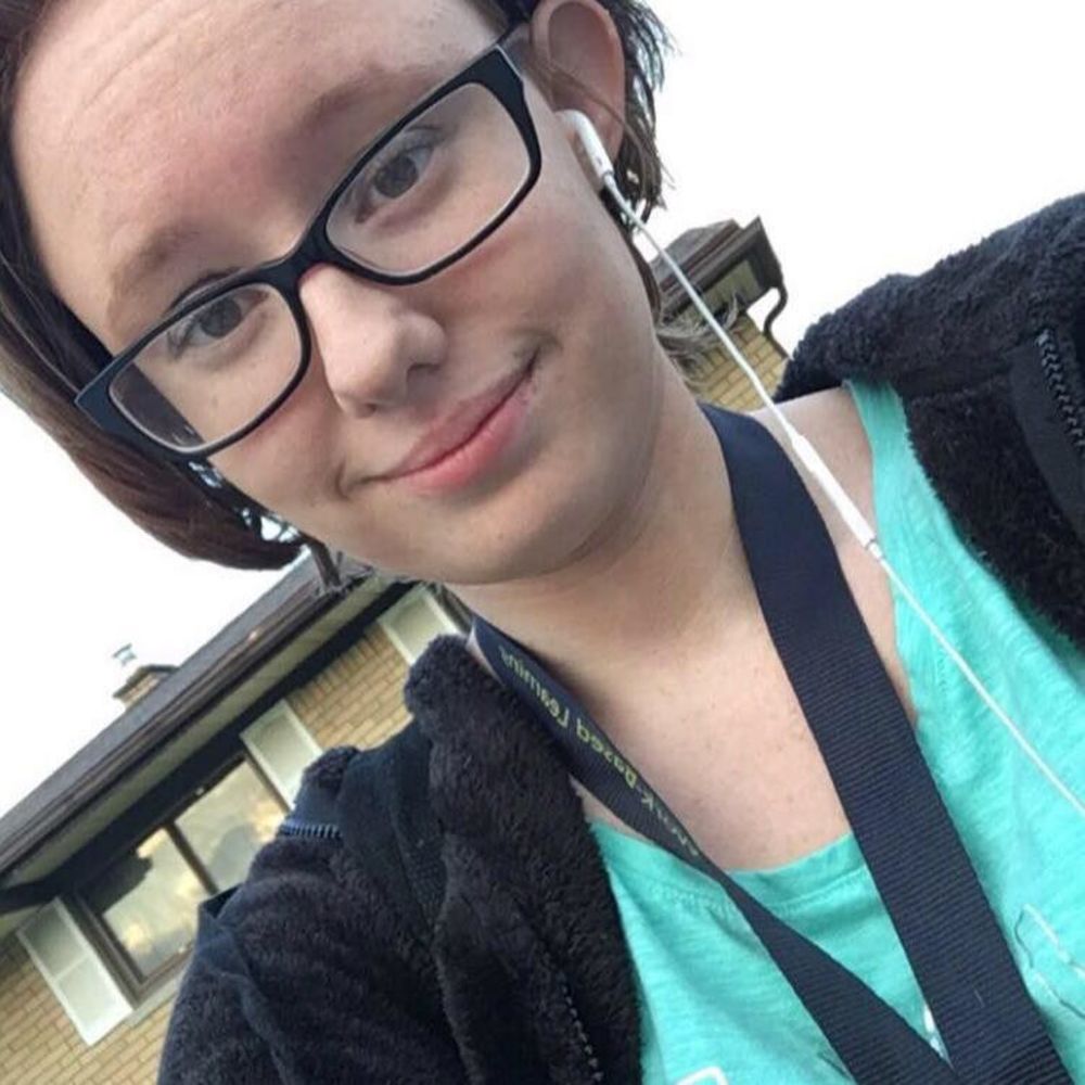 Meet your Posher, Marie